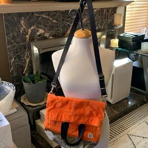 Gently Loved Chester Wallace Upright Tote Unisex